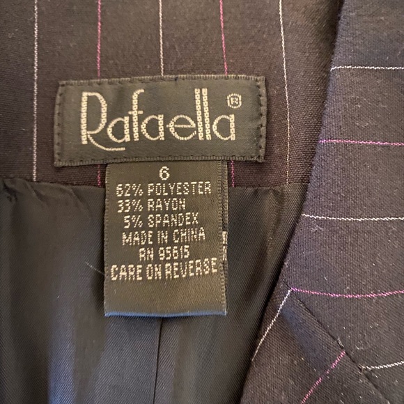 Rafaella black pin striped women's blazer, size 6 - Picture 6 of 8